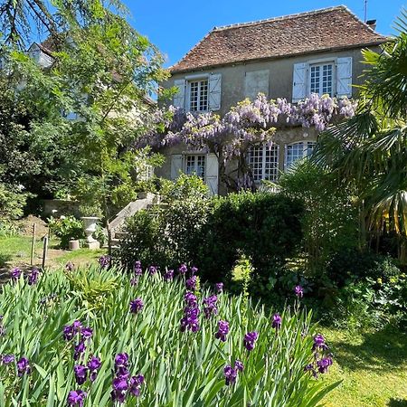 Bed and Breakfast Jardin Des Remparts Orthez Esterno foto