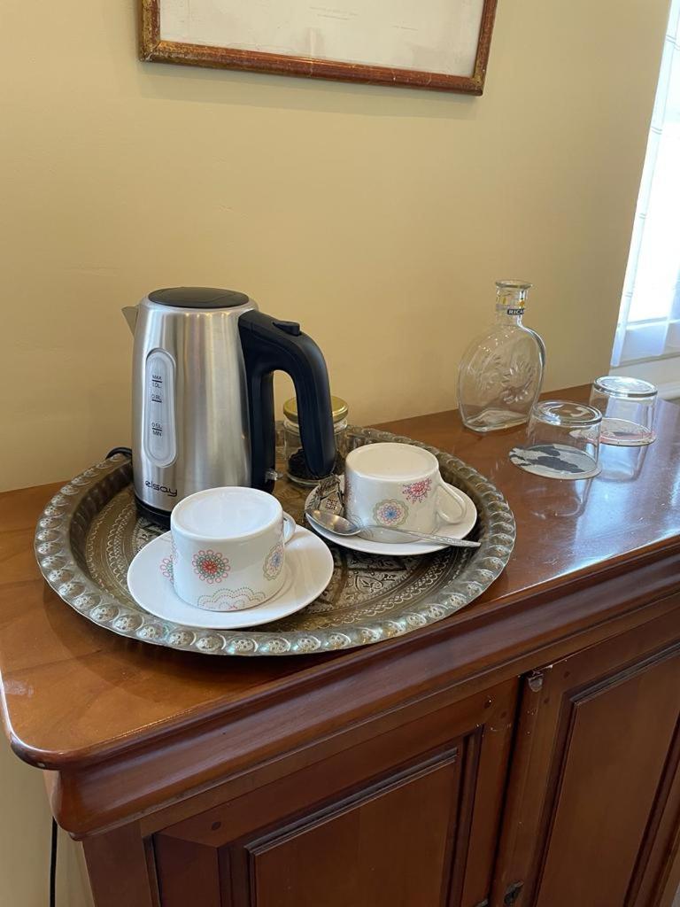 Bed and Breakfast Jardin Des Remparts Orthez Esterno foto