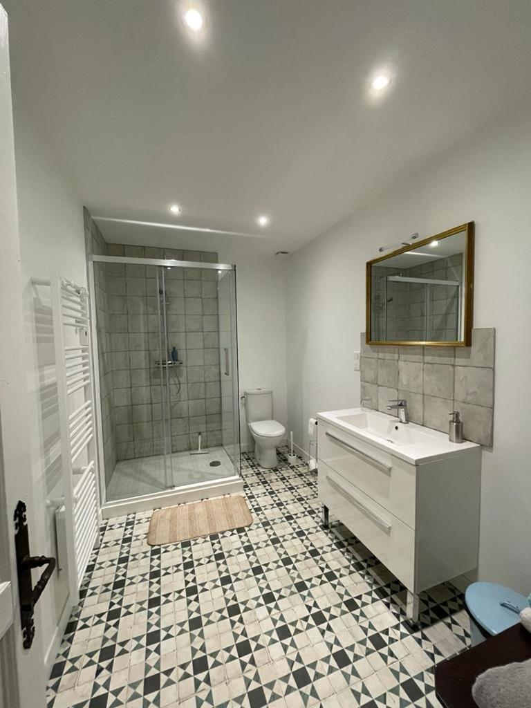 Bed and Breakfast Jardin Des Remparts Orthez Esterno foto