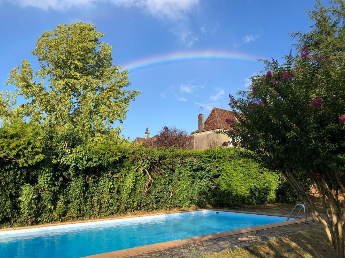 Bed and Breakfast Jardin Des Remparts Orthez Esterno foto